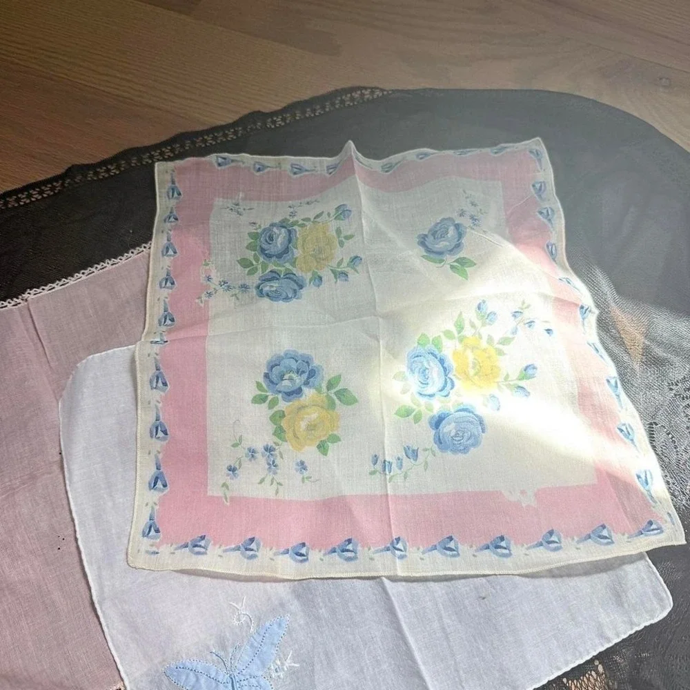 Vintage handkerchief‎ scarf bundle